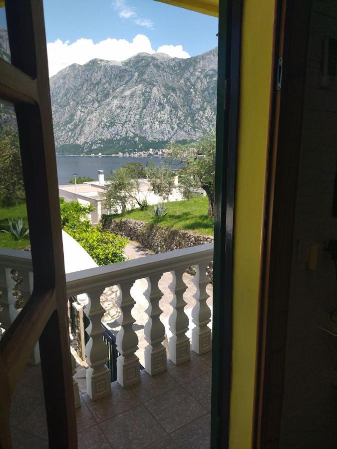 Apartment Ksenija Kotor Kültér fotó