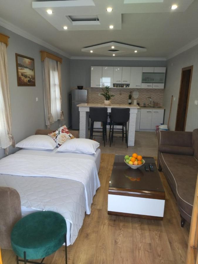 Apartment Ksenija Kotor Kültér fotó