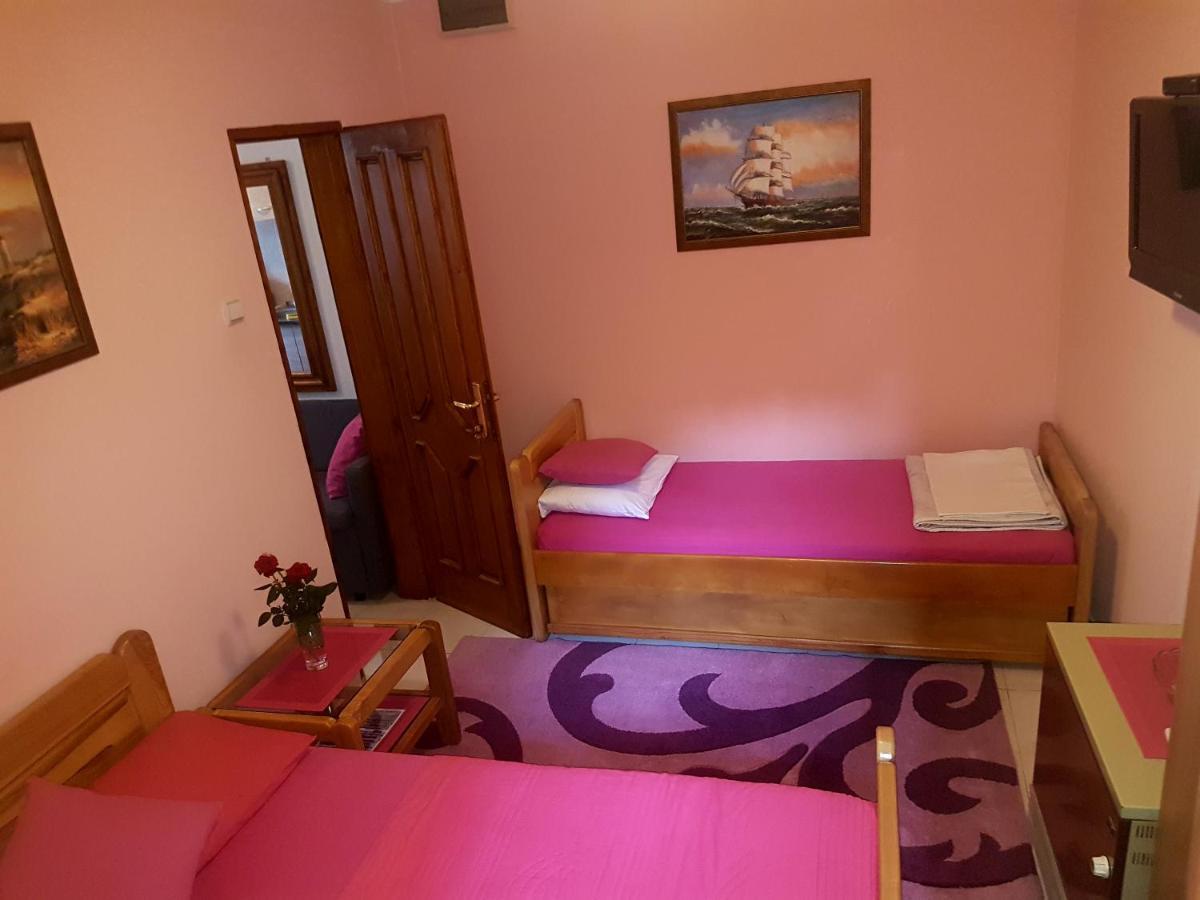 Apartment Ksenija Kotor Szoba fotó